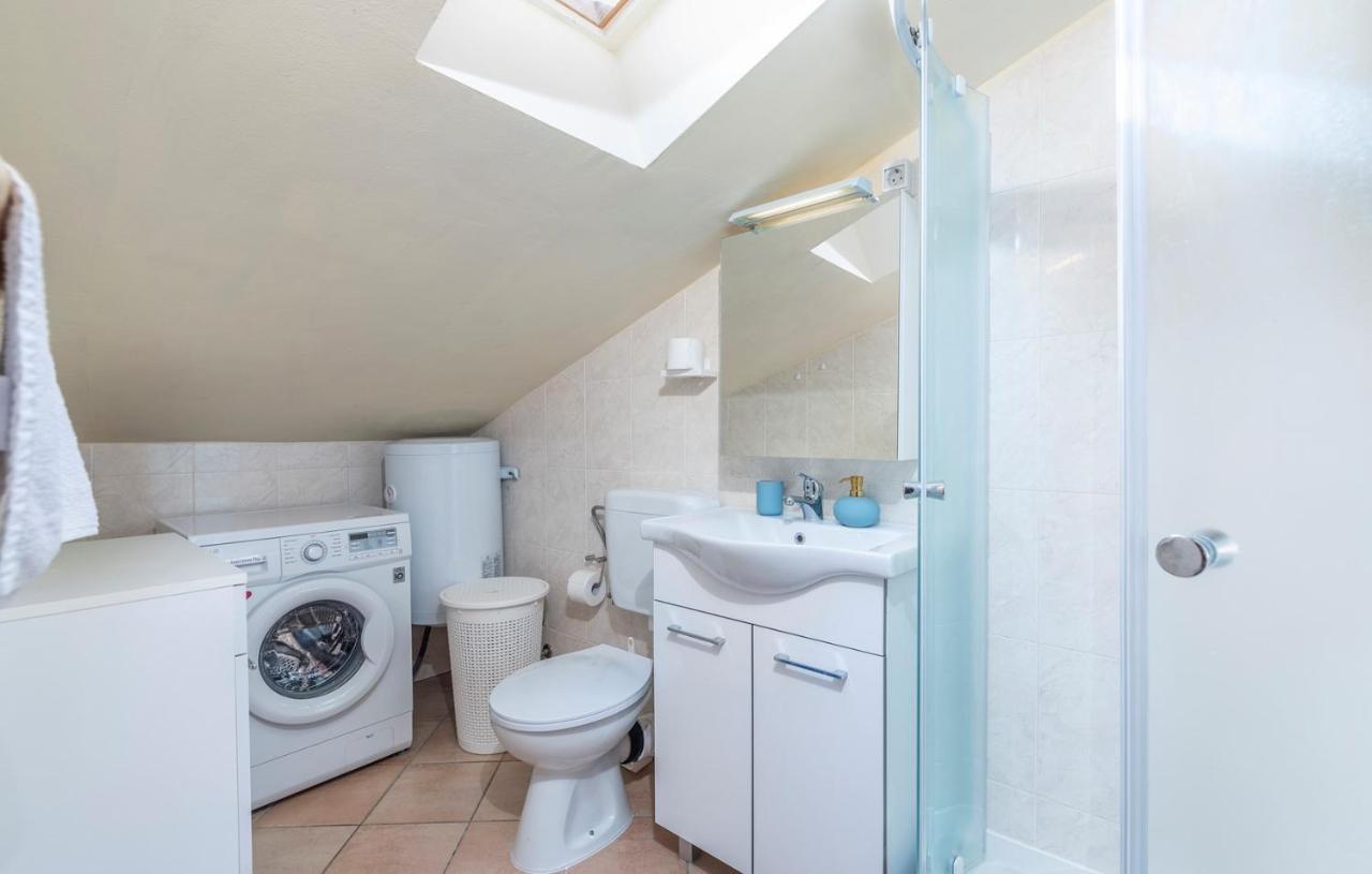 Apartment Zeljka Πόρετς Εξωτερικό φωτογραφία